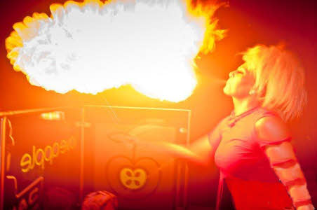fire breathers and fire performes